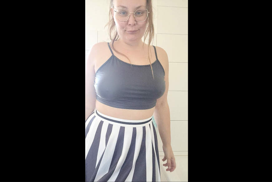 PinaPeach: Dominante W***********g mit D**krating.