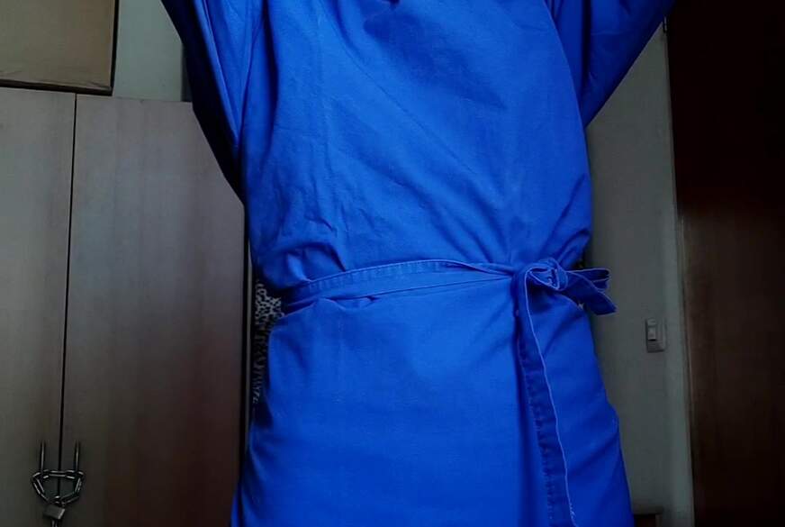 Lady-Naomi-Rouge: Die Anprobe 4 Klinik Outfits