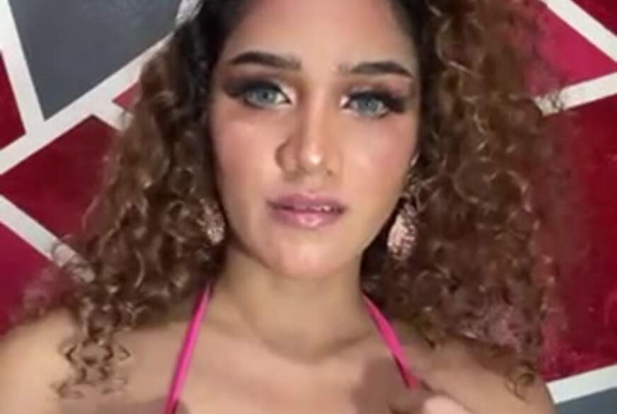 QueenSamantha: Queen Samantha