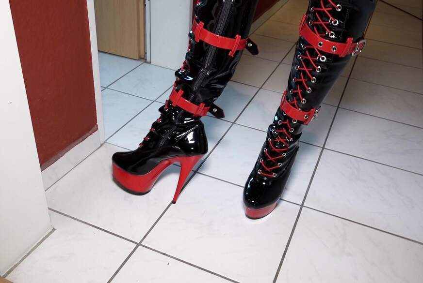 Celina-Hot: Meine Overknees