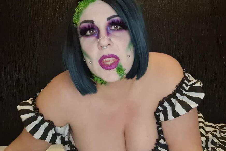 MelliniaStone: Cosplay, Beetlejuice mit verrücktem Zungen Dildo