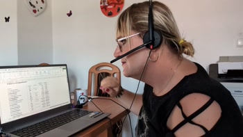 Geil im Home-Office - SB mit F*****n und Dirty Talk