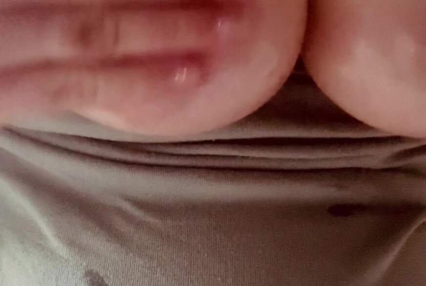 Sexyblond34: Brüste einölen