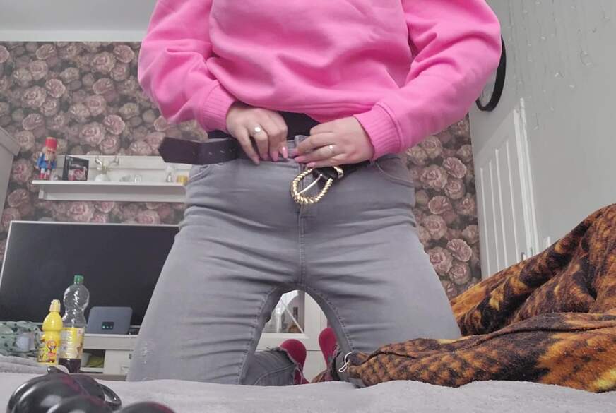 Lillyloo: A**lkette für die P***y