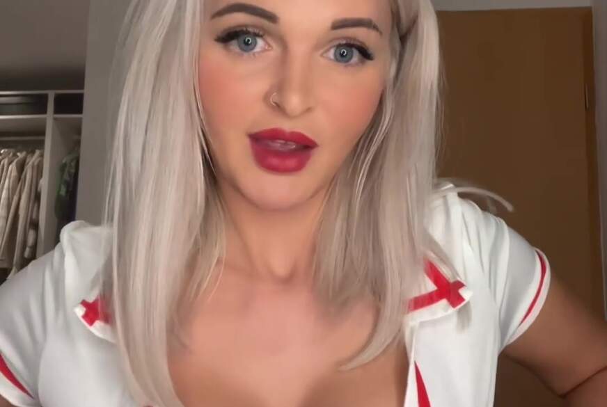 Bad-Jenny: Bereit für deine persönliche Krankens*******r?