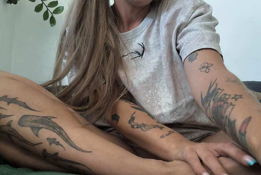 Heftiger S****t und extrem viel weißer M****is**t von ShyJulie