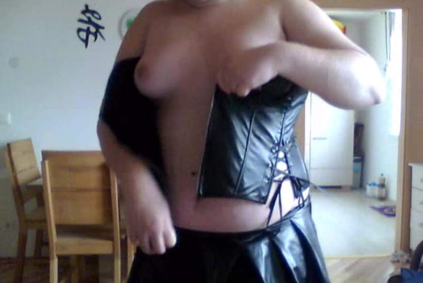 JasminBella: Erstes Video