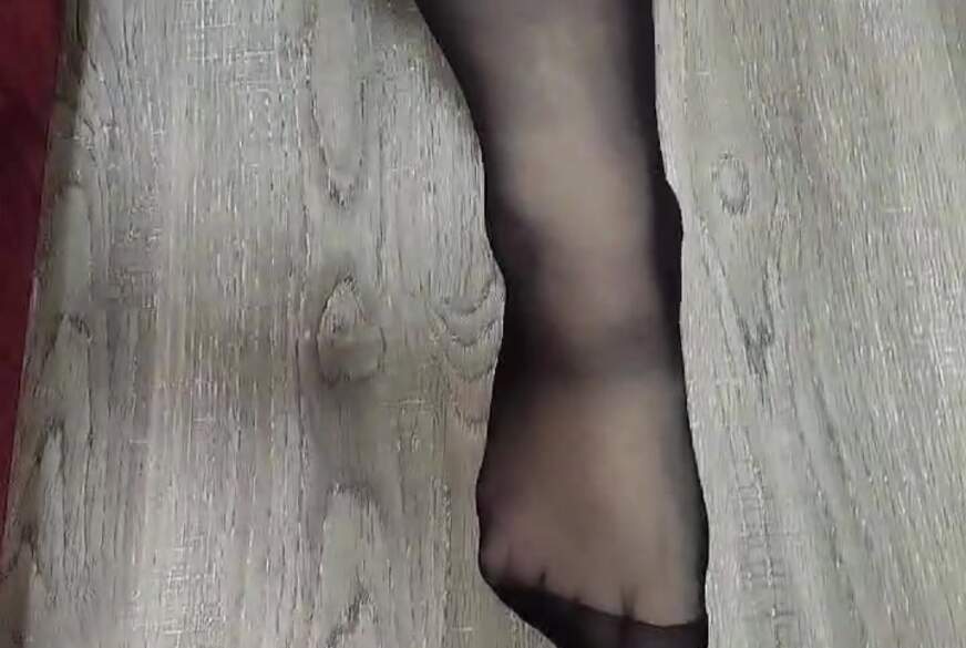 JasminBella: Nylon anziehen