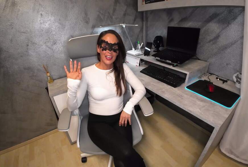 Hey, das bin ich! Meine Vorstellung... von Valerie_Vex pic1