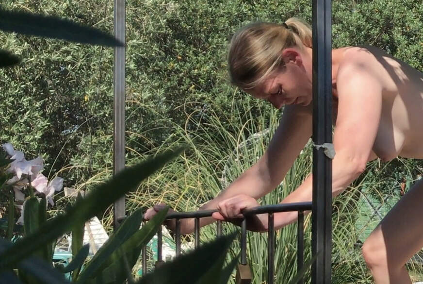 StevePhoenix: Skinny MILF AO Outdoor a*******t