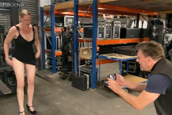 Dreister Scheiß... da p**st die einfach ins Lager ... was ein lockeres L**er