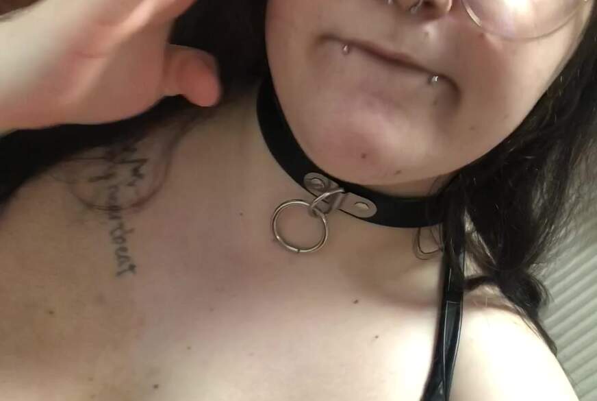 Lia-Rose: Devote bettelt um deinen s*****z