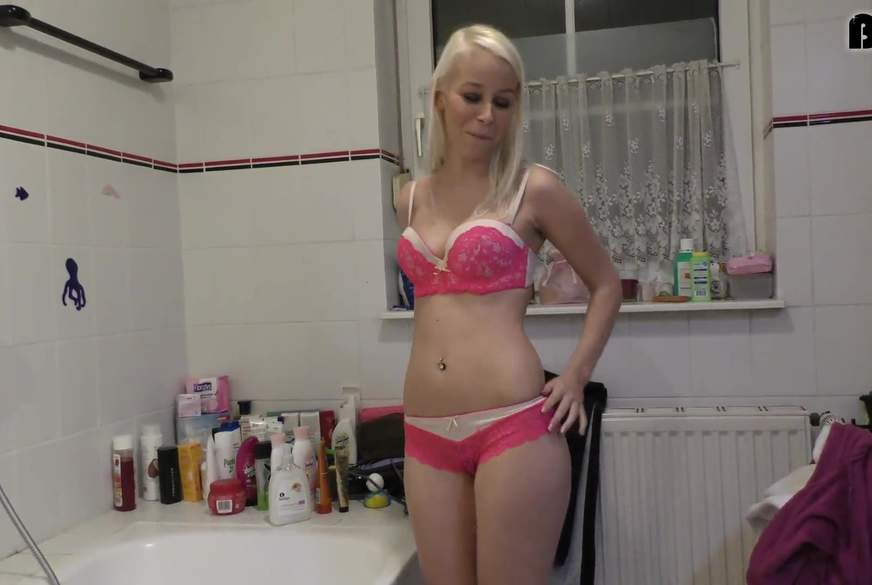 Badewanne als Großraumtoilette b*****t von HotKolibri pic3