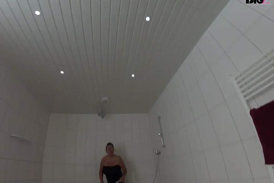 Günstiger F**k in der Dusche vom Campingplatz von KimVanDyke