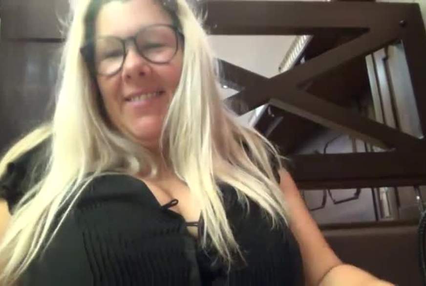 Wundertüten-raus beim Burgerladen von KimVanDyke pic1