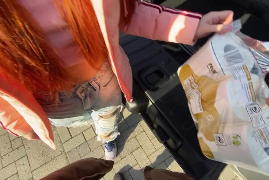 Corona Wahnsinn -  ich tausche meine F***e gegen Klopapier von LexyRoxx