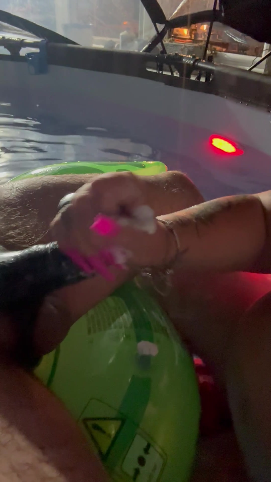 Sahne wird rausgeholt Die Sahne wird rausgeholt ;)