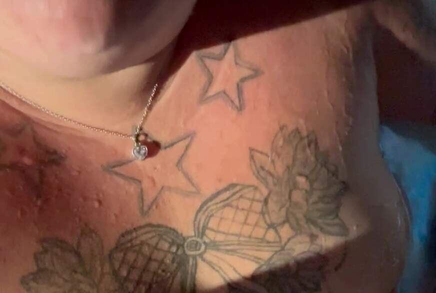 FrauVonNebenan: Poolspaß Teil 2