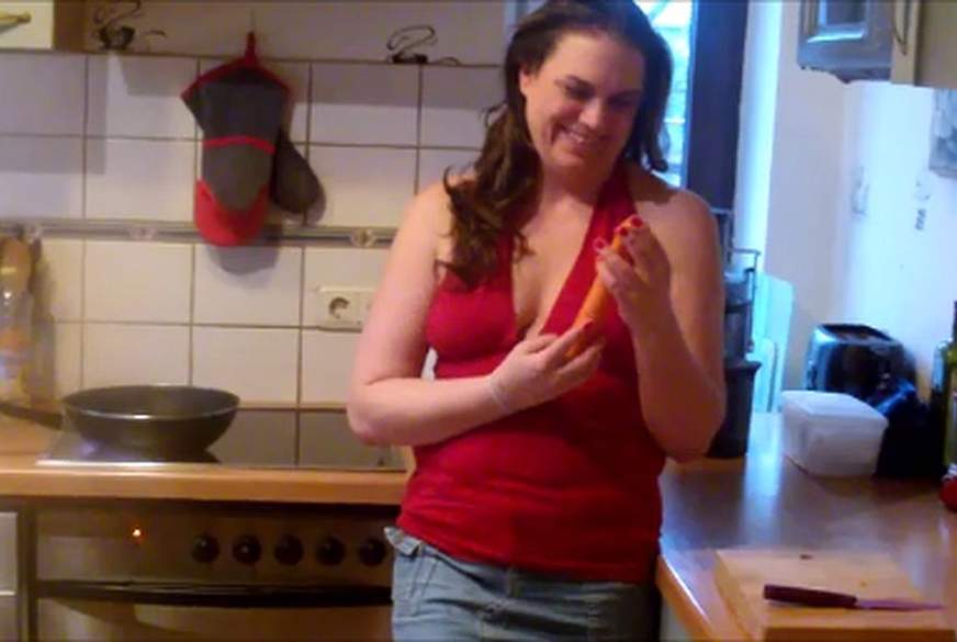 HotCaroFucksRico: Geil kochen