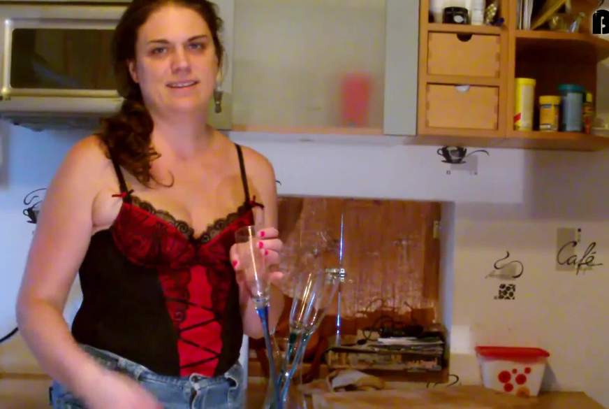 HotCaroFucksRico: Sekt p****n