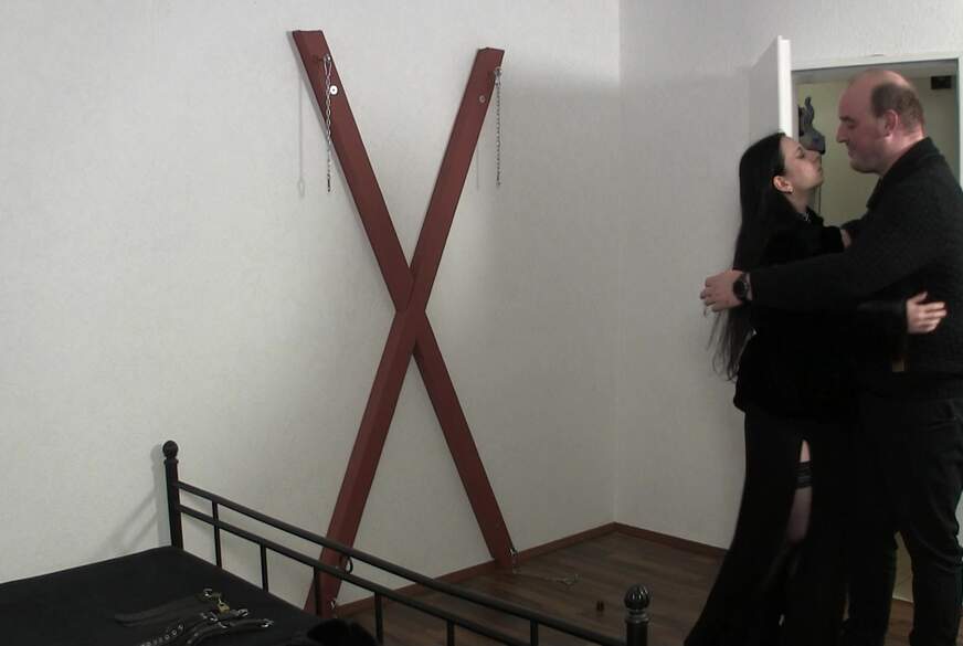 Ceira darf mir im Abendkleid einen B**sen von Dom-Paar