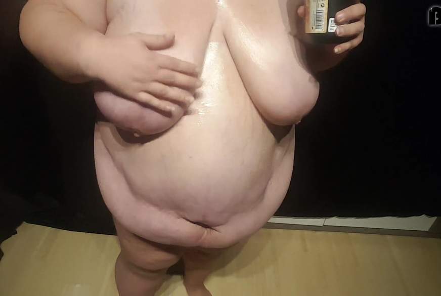 KattyBig: BBW Öl.mp4