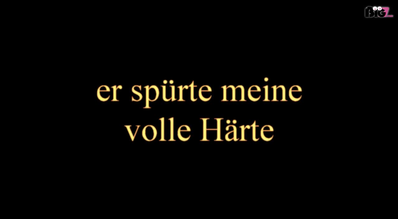 er spürte meine volle Härte ich zeige Ihm wer das sagen hat und er spürte meine volle Härte....geil abgewichst so wie ich es will