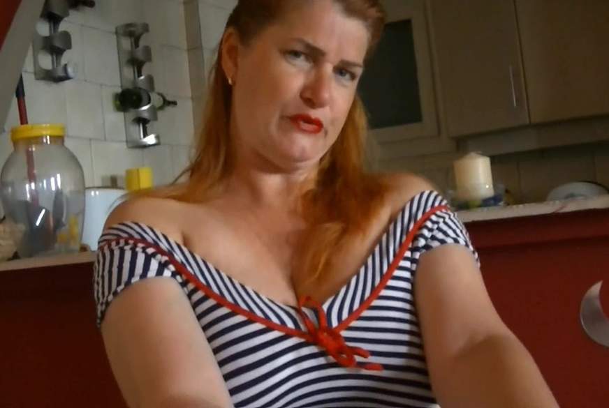 eine richtige MILF von MilfUlrike pic2