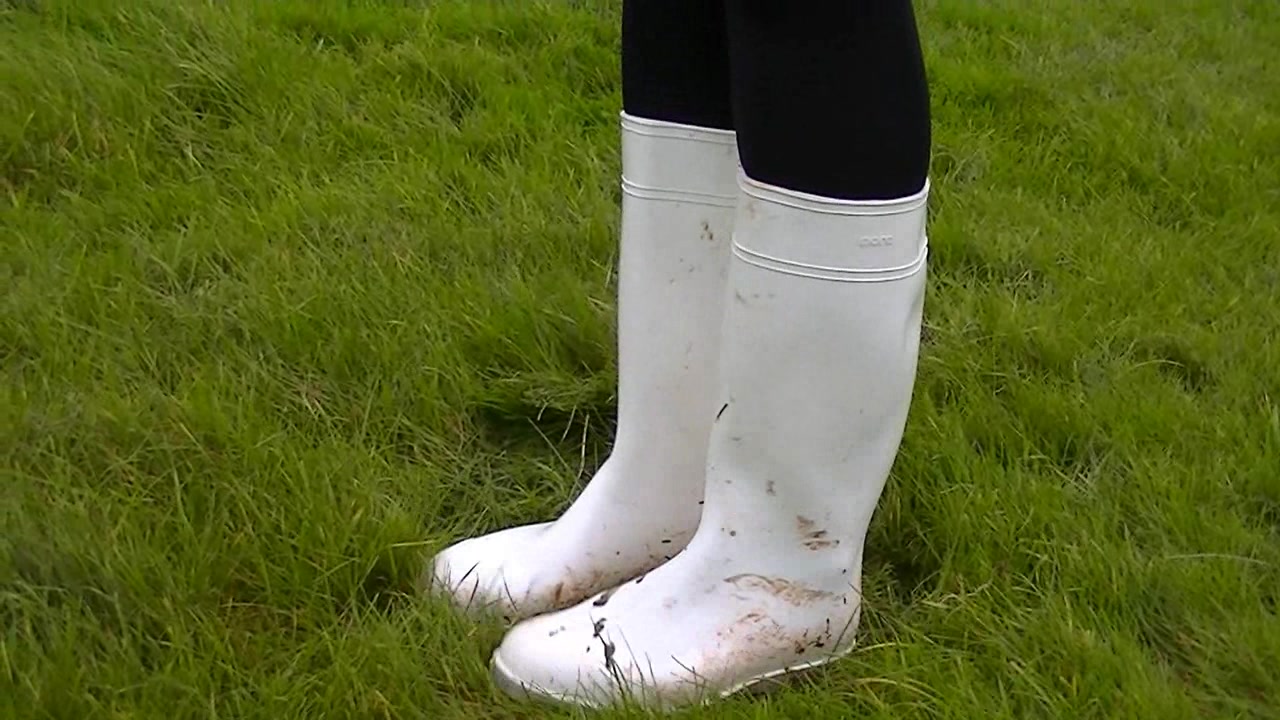 Fetish Video..mit meinen Gummistiefel einen Schlamm walk gemacht