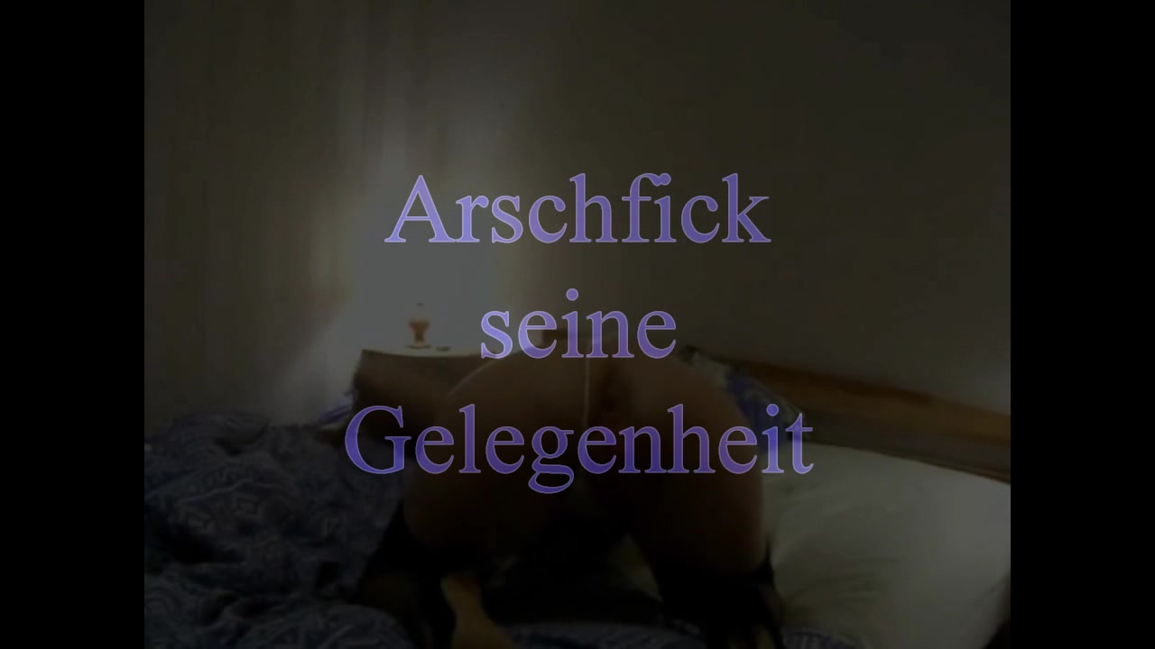 Arschfick - seine Gelegenheit ich knie vor Ihm.,.und schon schon er mir seinen Schwanz in den Arsch...OHH..was für eine geile Sau