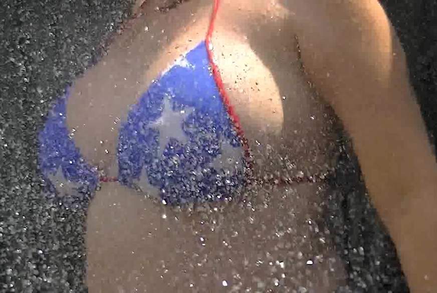 deine wasserscheue Nachbarin von MilfUlrike pic4
