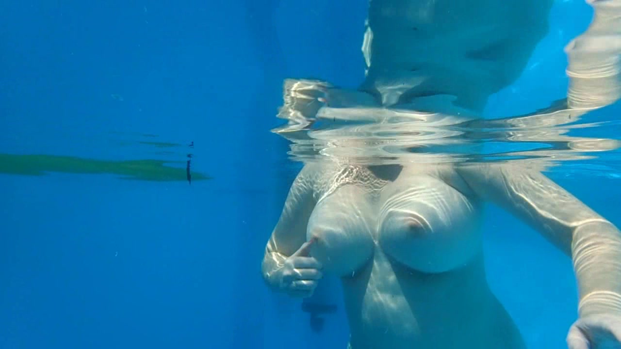 Hier ist der zweite Teil von den Balloons und mir im Wasser ... was für ein Spaß