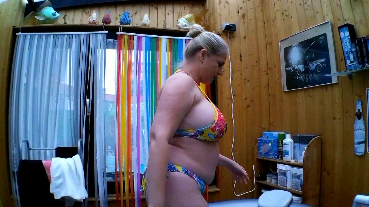 sonntag einfach geil entspannen im whirlpool So geil verbringe ich meine Sonntage ... na auch mal lust ?