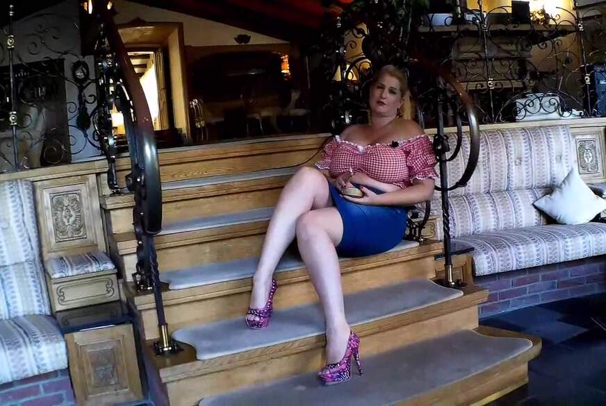 reife Hausdfrau allein zu Hause von MilfUlrike