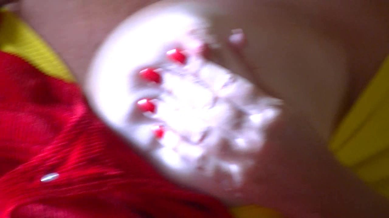 geil vor der cam ....  schau mir zu wie ich es mir vor der cam geil besorge