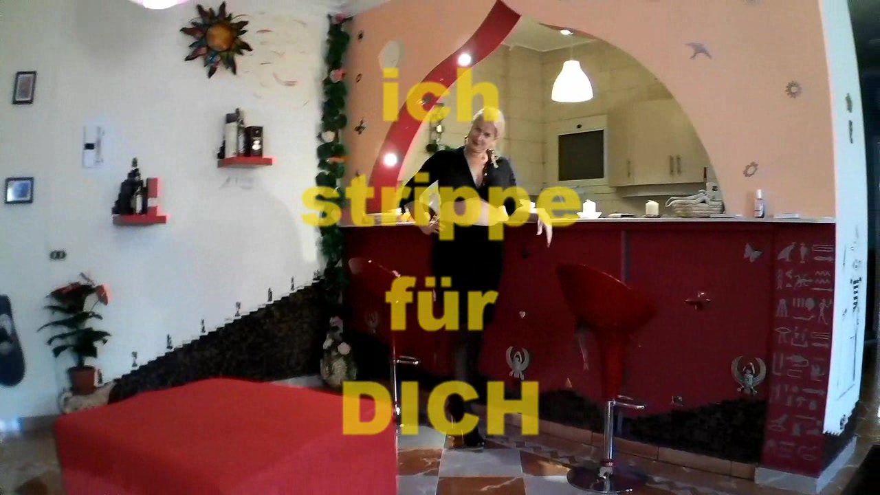 ich strippe für Dich komm und schau mir zu...ich strippe nur für Dich...gefällt es dir