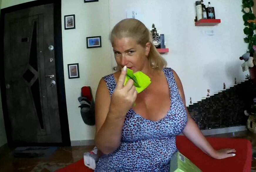 grüne Taschentücher - w***s sie voll von MilfUlrike pic3