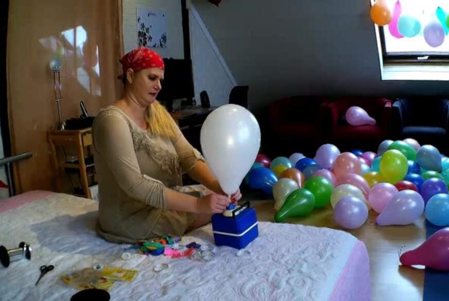 Carneval fertig   zur Balloon Party von MilfUlrike pic3
