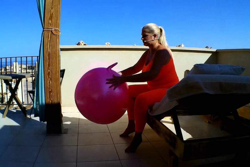 Ich liebe Rosa - mein GYM Ball von MilfUlrike pic4