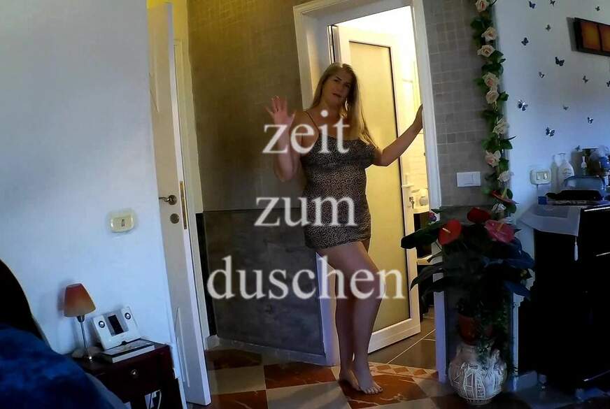 zeit zum duschen von MegaTitten pic1