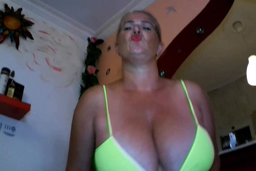 Du W*****r -los tue es für mich von MegaTitten pic3