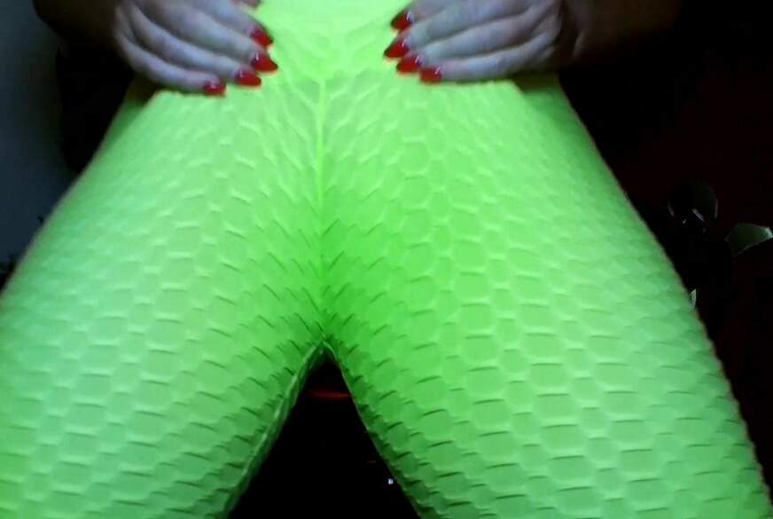 Du W*****r -los tue es für mich von MegaTitten pic4