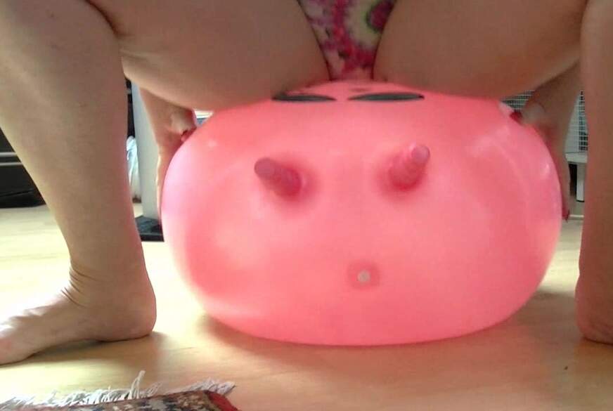 So schnell ist der hüpfball platt von MilfUlrike pic3