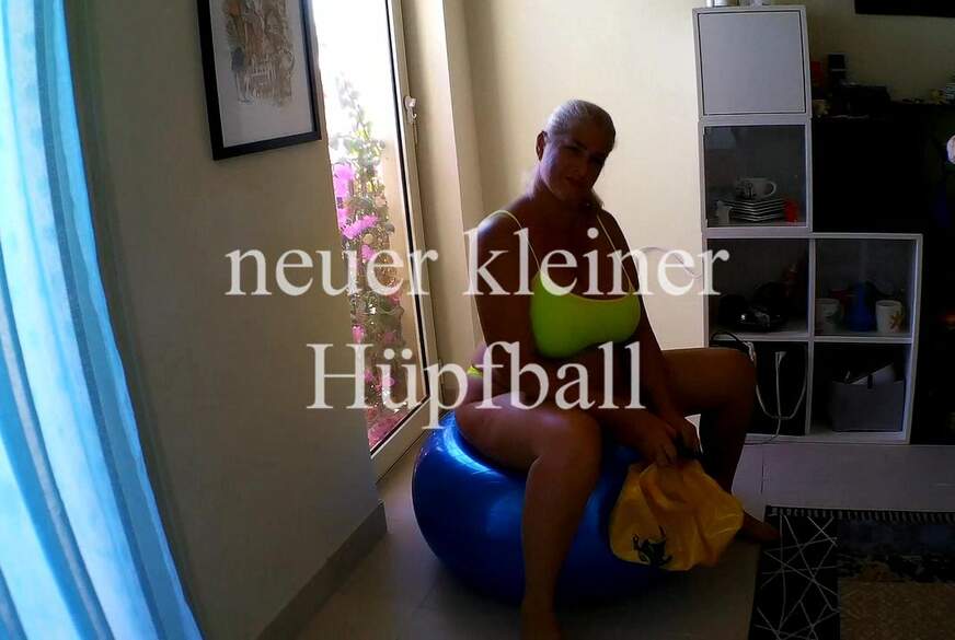 neuer kleiner Hüpfball von MilfUlrike pic1