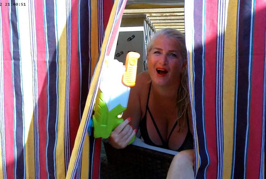 blond girl - wasserspass von MilfUlrike pic4