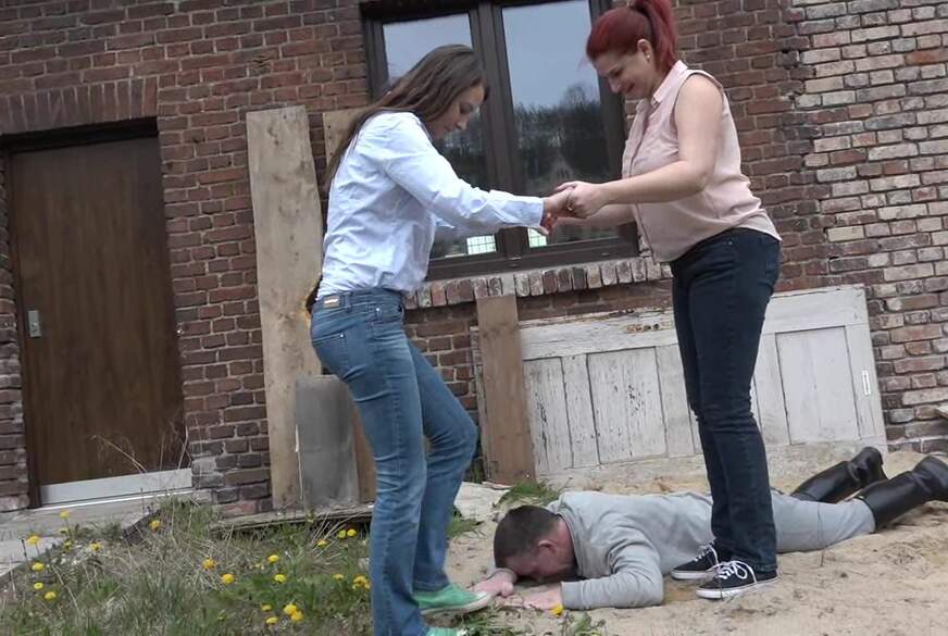 dem W*****r geben wir es von MilfUlrike pic3