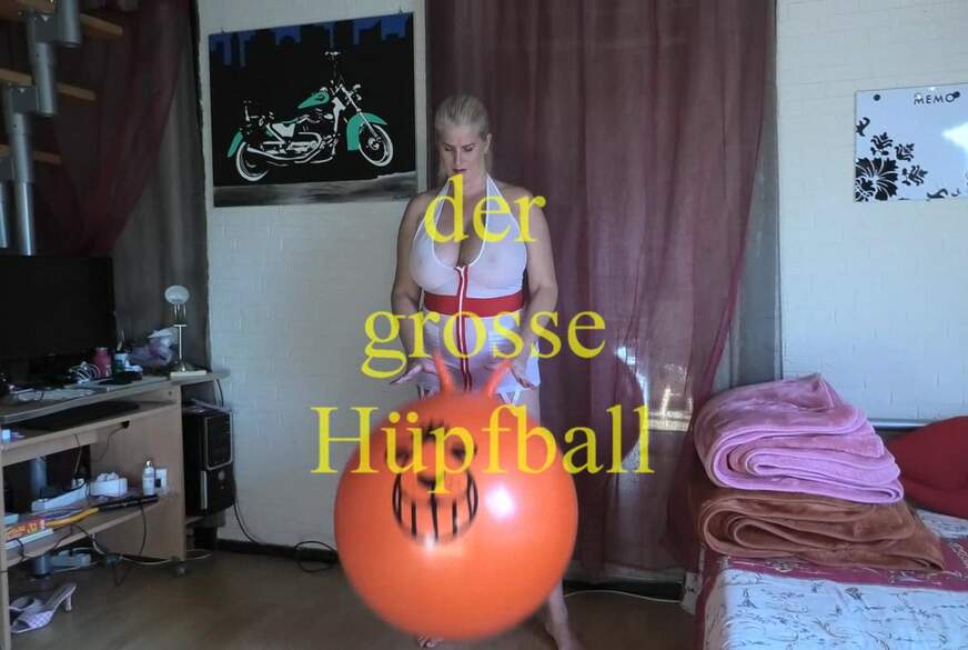 Der große Hüpfball von MilfUlrike
