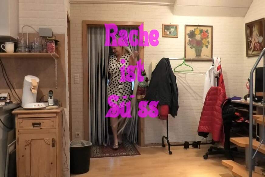 MilfUlrike: R***e ist Süss