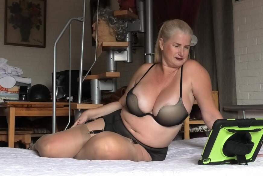 MilfUlrike: S*****zbewertung - Retg