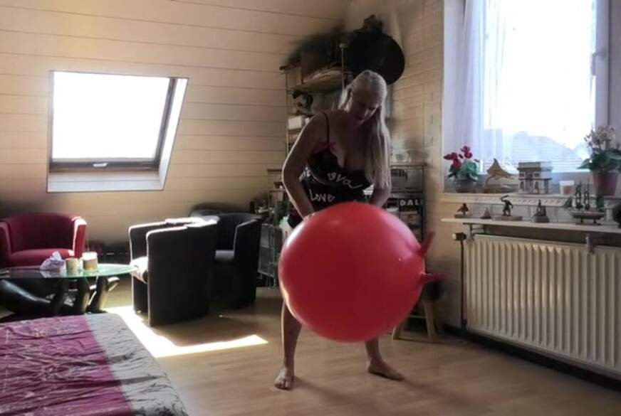 MilfUlrike: wieder am hüpfen 2